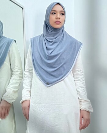 Maisa Satin Trim - Admiral Blue